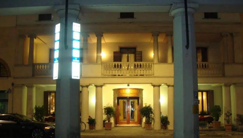Hotel La Loggia Mestrino Exteriér fotografie