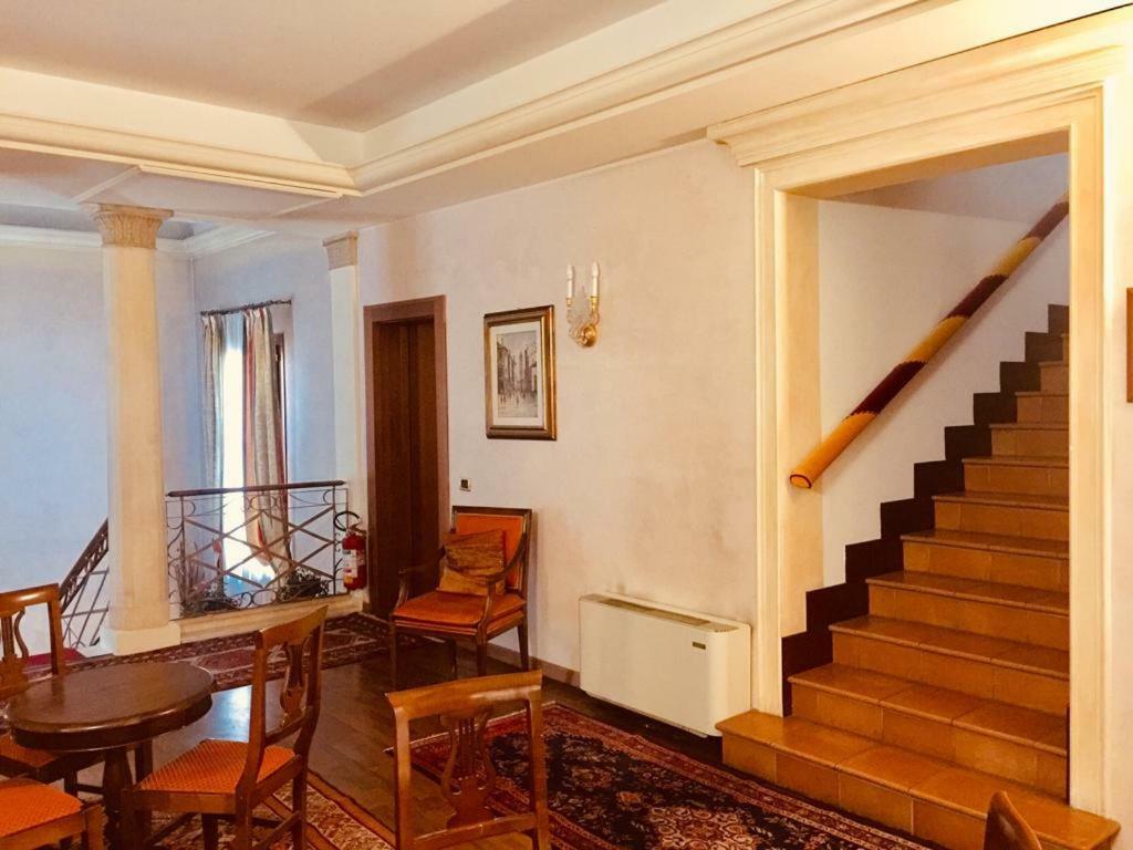 Hotel La Loggia Mestrino Exteriér fotografie